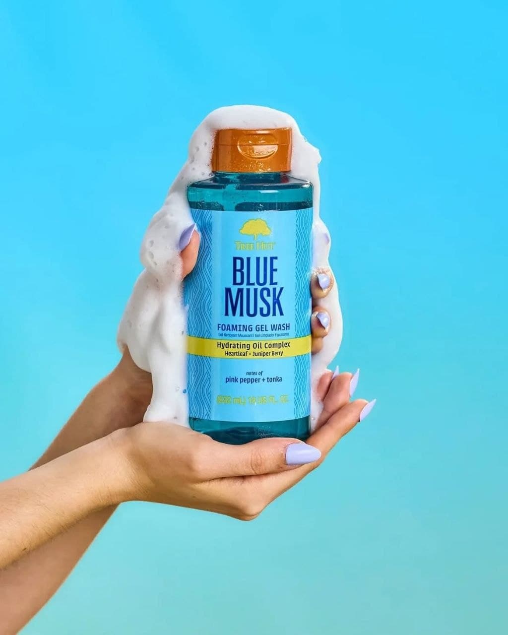Blue Musk Foaming Gel Wash